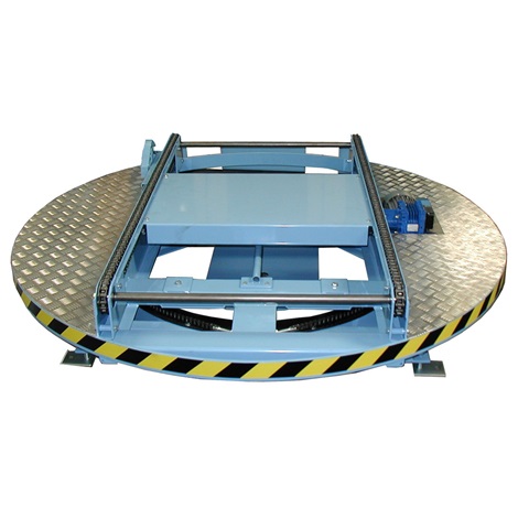 Turntable with chain conveyor